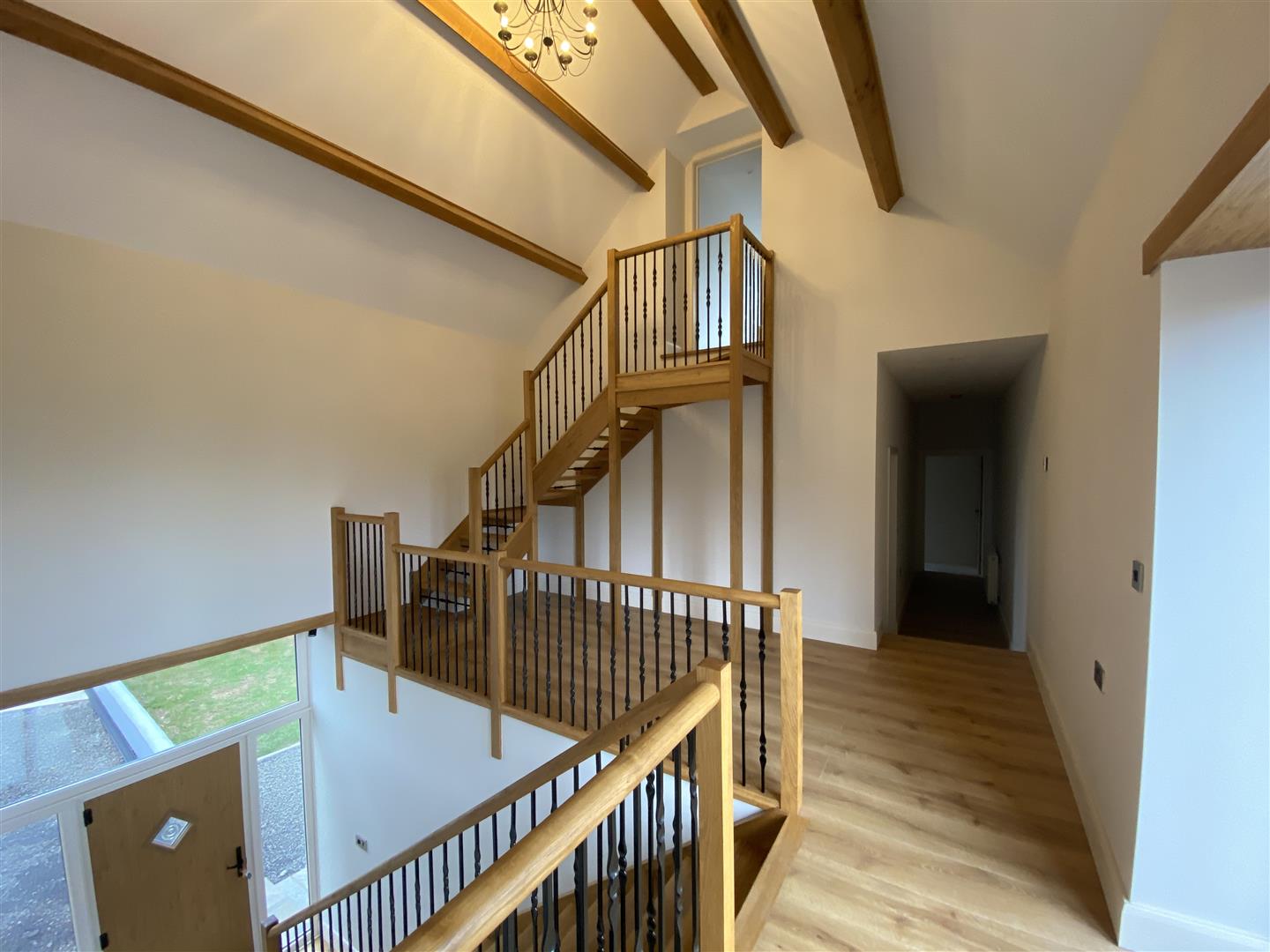 GALLERIED LANDING